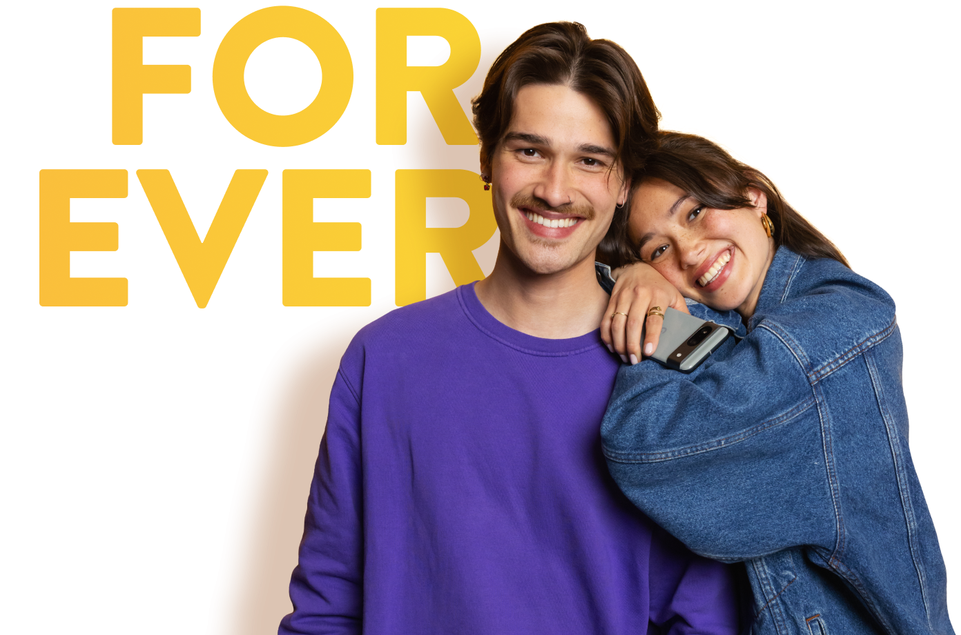 Junges Paar mit Headline Forever